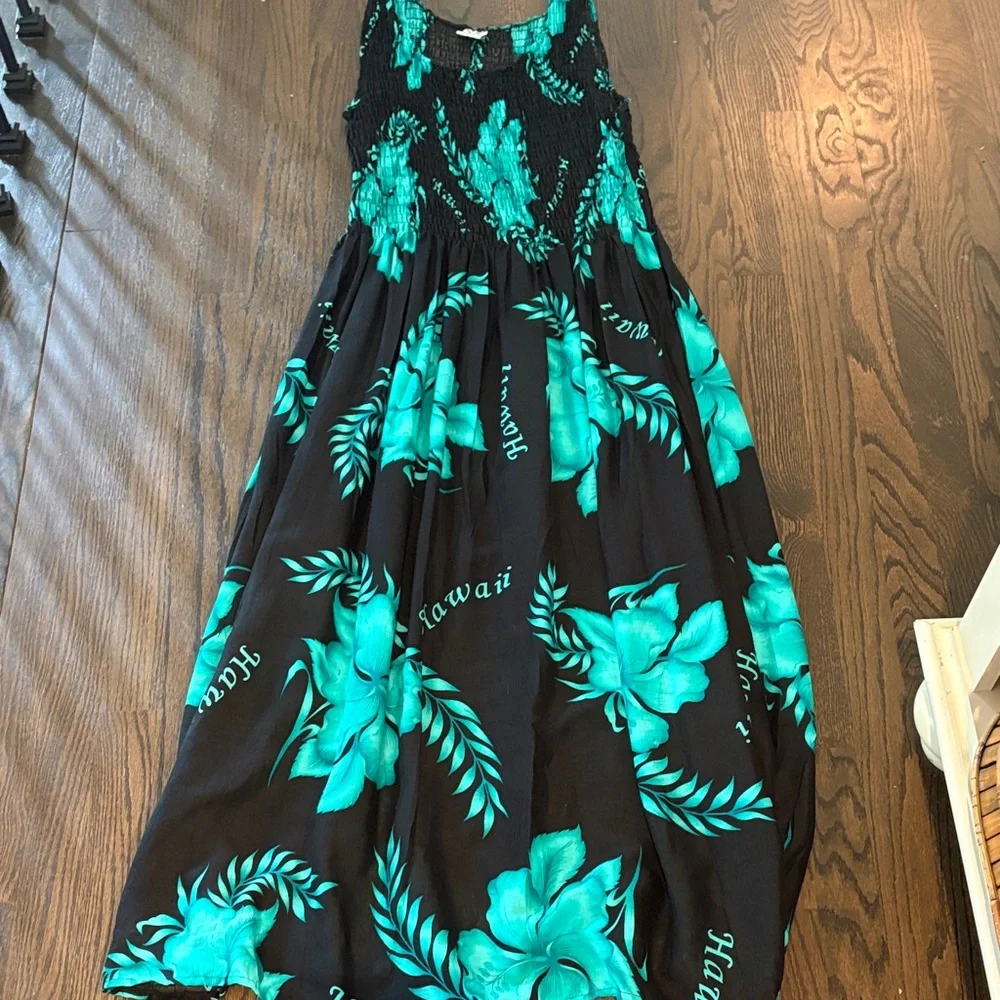Unity Trading Hawaii Smocked Maxi Dress Black Teal Tropic Floral One Size - Picture 3 of 6
